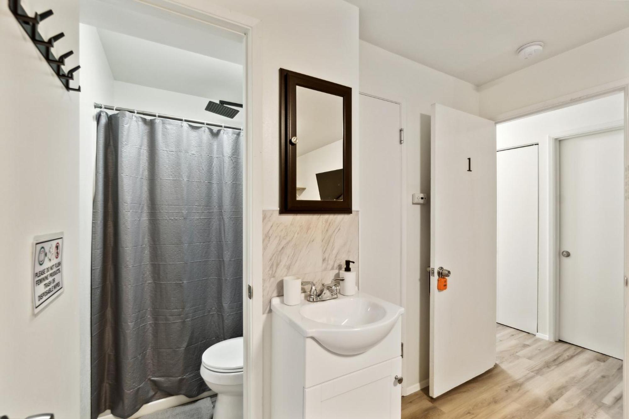 Central Bellevue Guesthouse Bagian luar foto